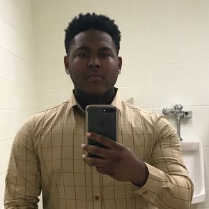 Meet your Posher, Henry